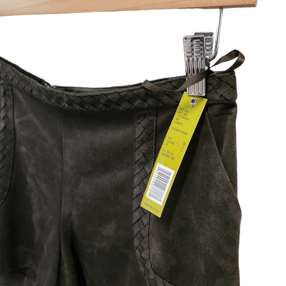 NWT! Gianni Bini Faux Suede Shorts - Picture 2 of 5